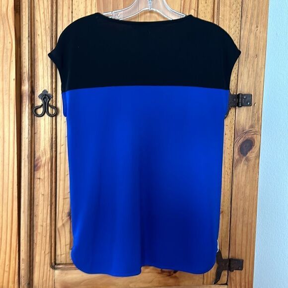 ***** 5 for $25 Liz Claiborne Color Block Top - Picture 4 of 5